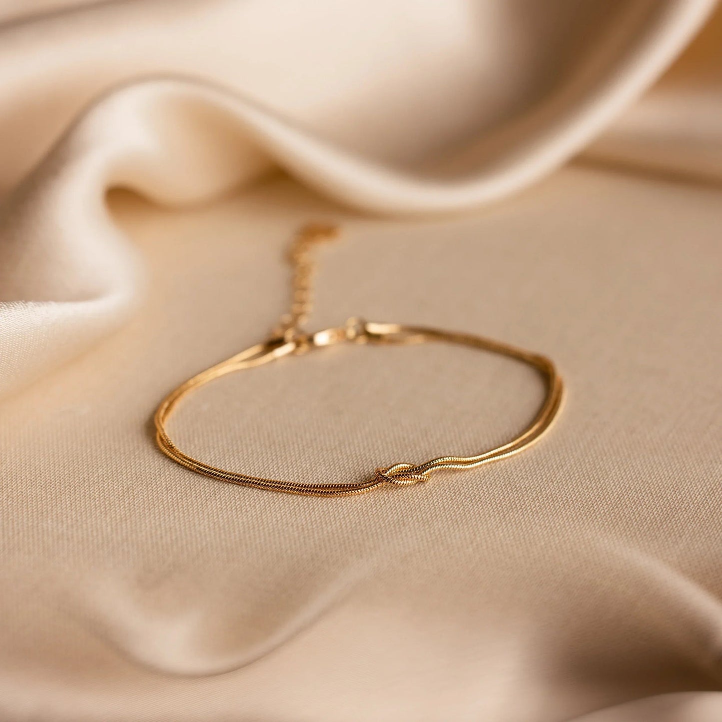 Forever Knot Bracelet | Meaningful Love & Friendship Bracelet