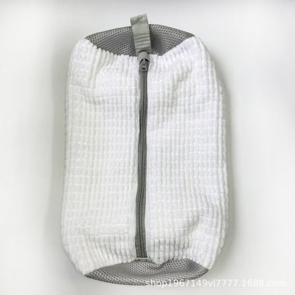 Reusable Shoe Laundry Cleaning Bag - Zippered Wash Bag for Washing Machines, Perfect Sneaker & Tennis Shoe Cleaner Kit for Dirt-Free Shine